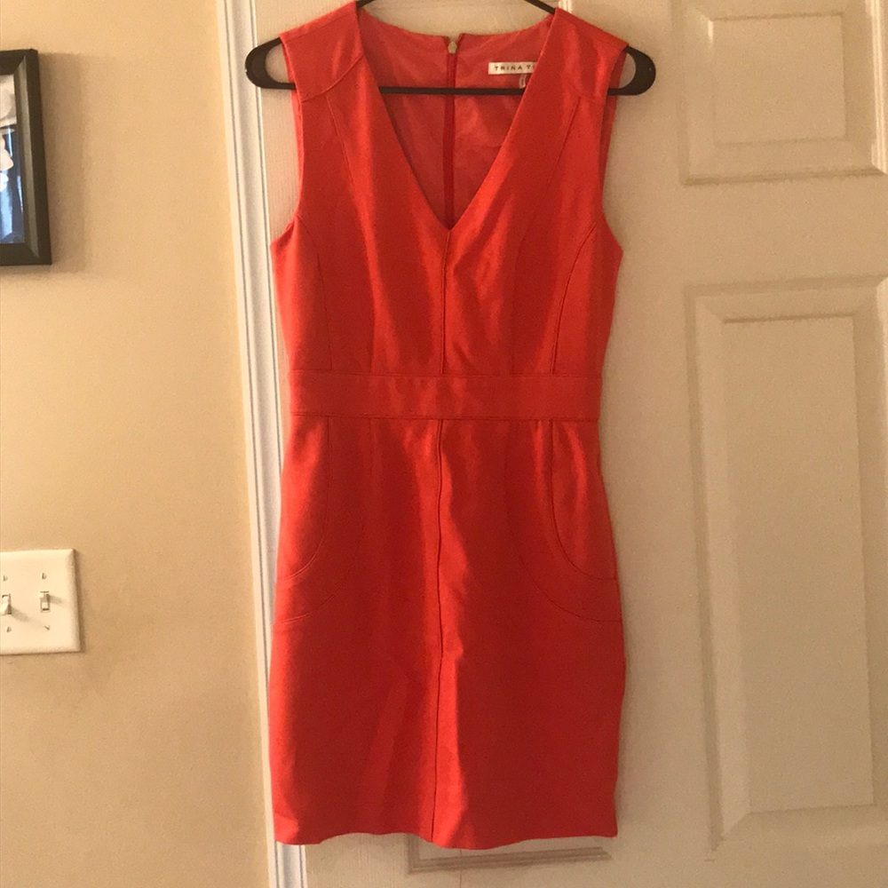 TRINA TURK size 4 dress